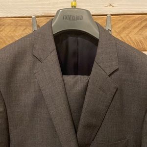 JCrew Charcoal Ludlow Suit Jacket in 40R and Slim Pants 33x32 (30 inseam actual)